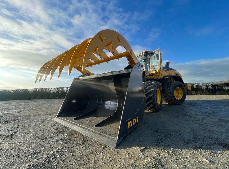 MDE Loader Buckets Grapple Buckets by MDE Machinery Ltd