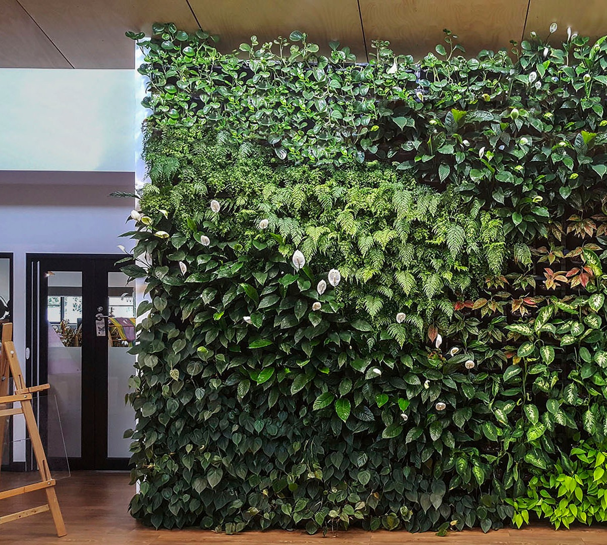Atlantis GroWall® Slim Pro Modular Vertical Gardens