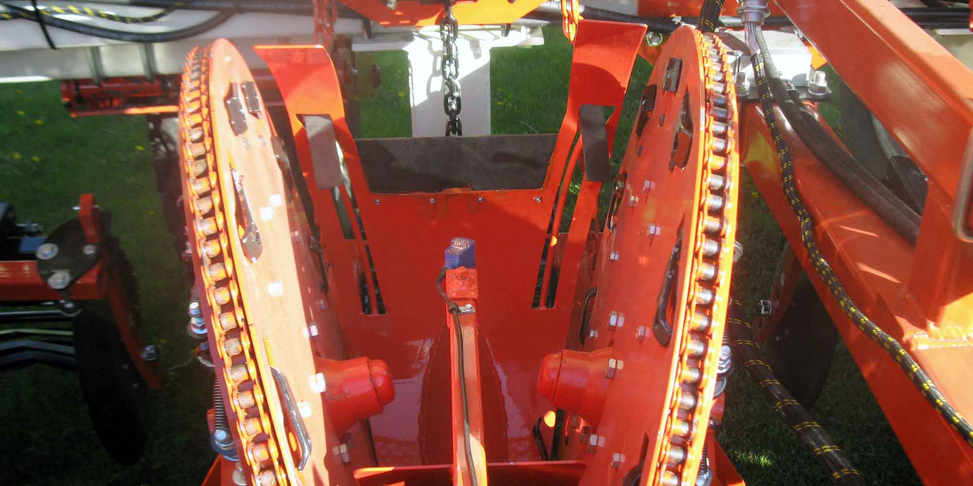 Harriston Harriston Equipment Clamp Planter by