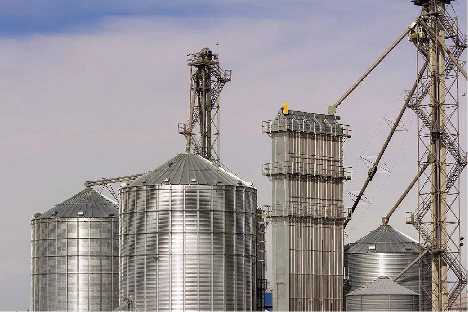 Delux CTX Tower Series Grain Dryers Grain Dryer by