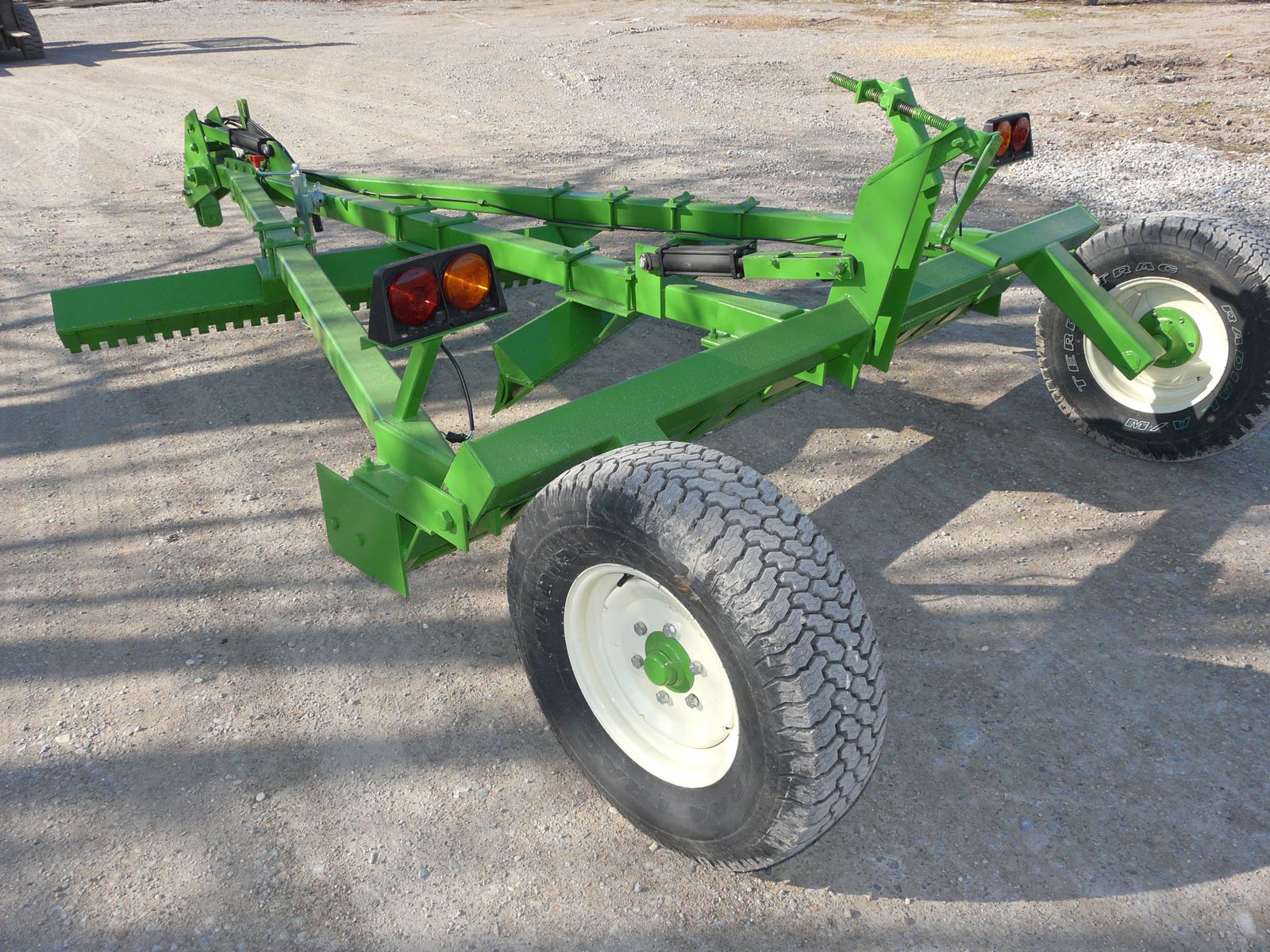 HFL Fabricating Laneway Grader Box Grader and Laneway